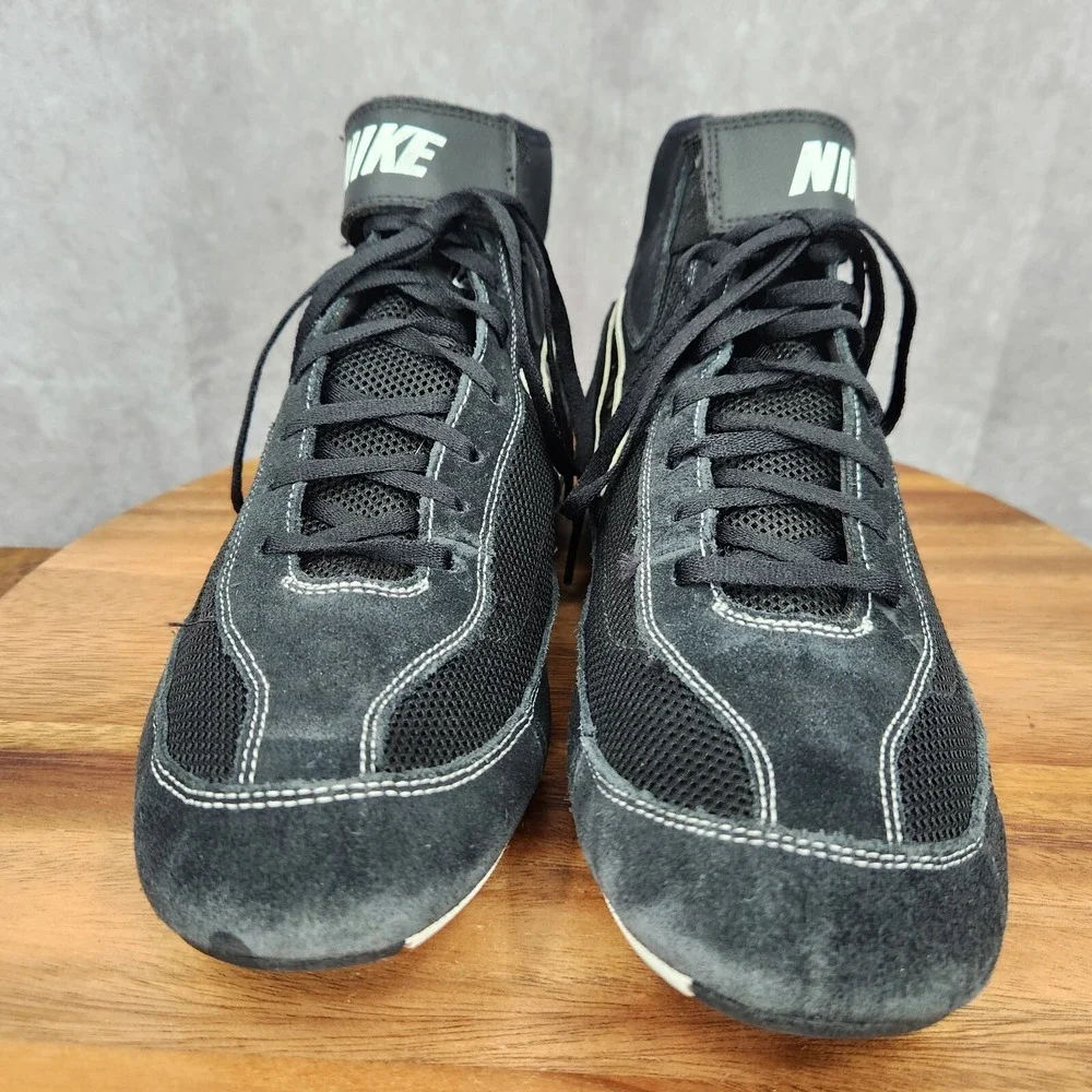 Nike speed sweep